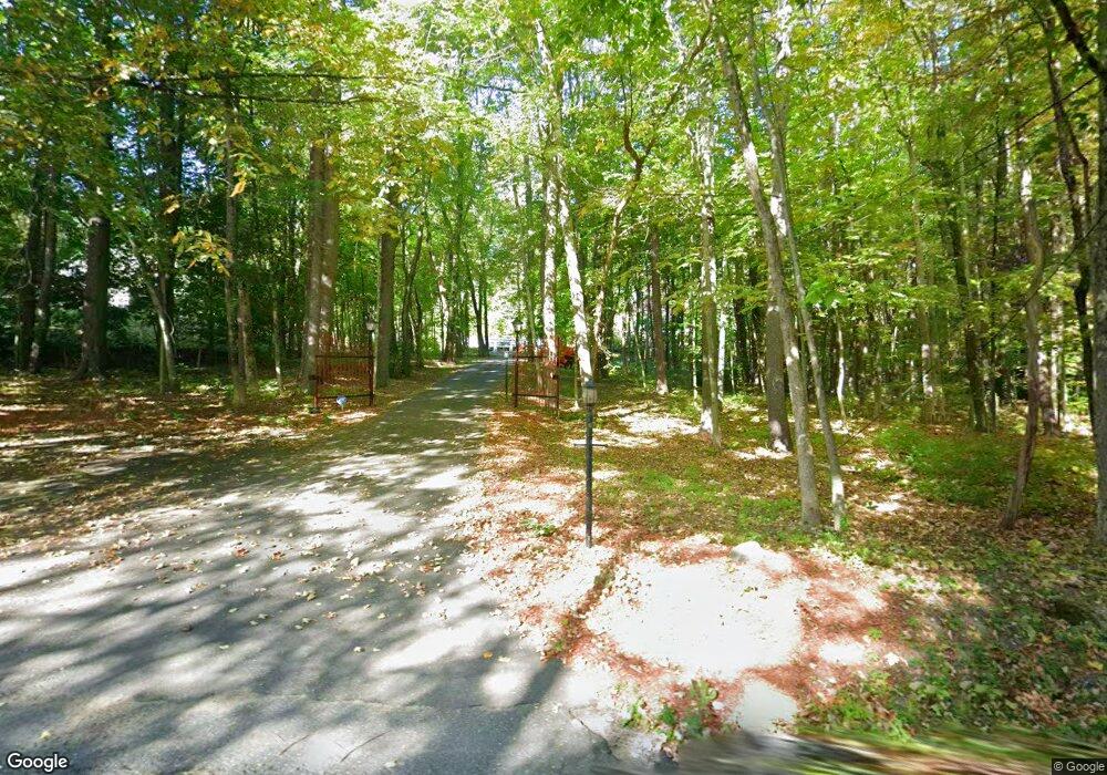 405 Langen Rd, Lancaster, MA 01523 - photo 1