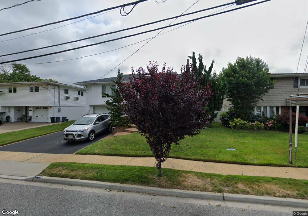 1948 Lowell Ln, Merrick, NY 11566 - photo 1