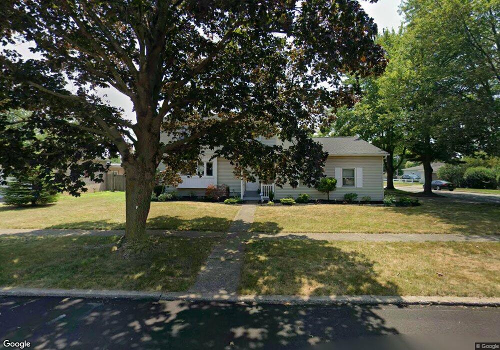 815 Castlebar Dr, North Tonawanda, NY 14120 - photo 1