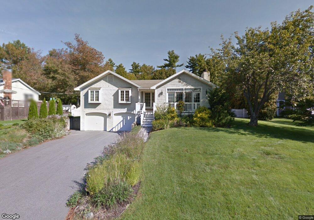 8 N Crescent Dr, Eliot, ME 03903 - photo 1