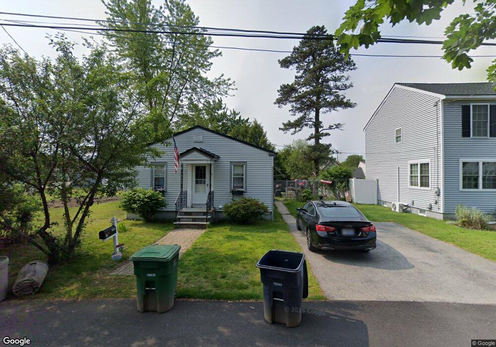 13 Booth St, Nashua, NH 03060 - photo 1