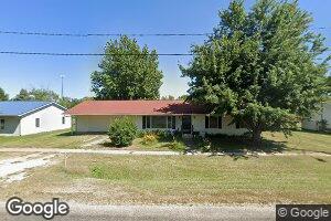 712 S 10th St, Keithsburg, IL 61442