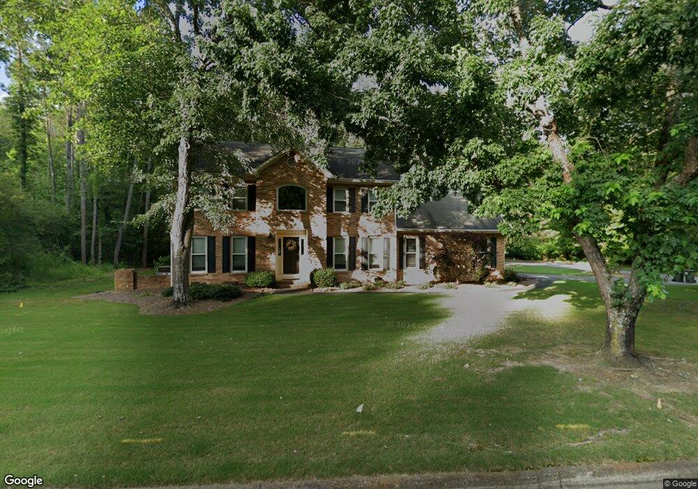 5109 Overlook Dr NE, Roswell, GA 30075 - photo 1