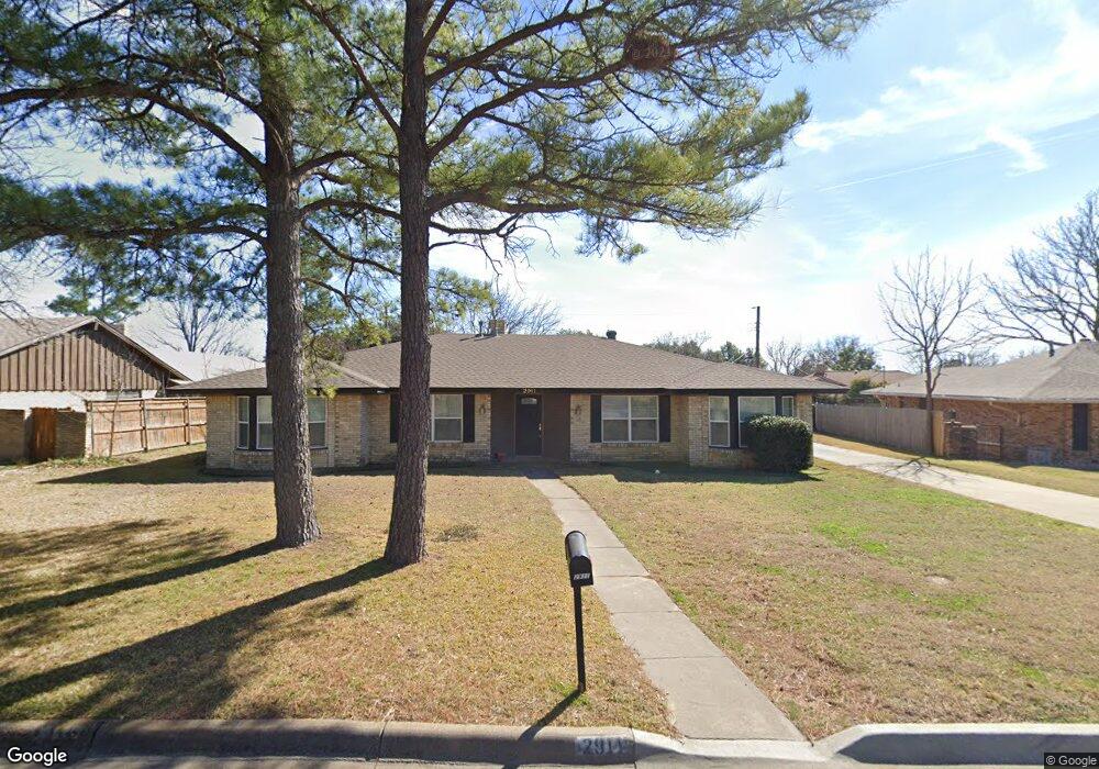 2911 Brookhollow Dr, Denton, TX 76207 - photo 1