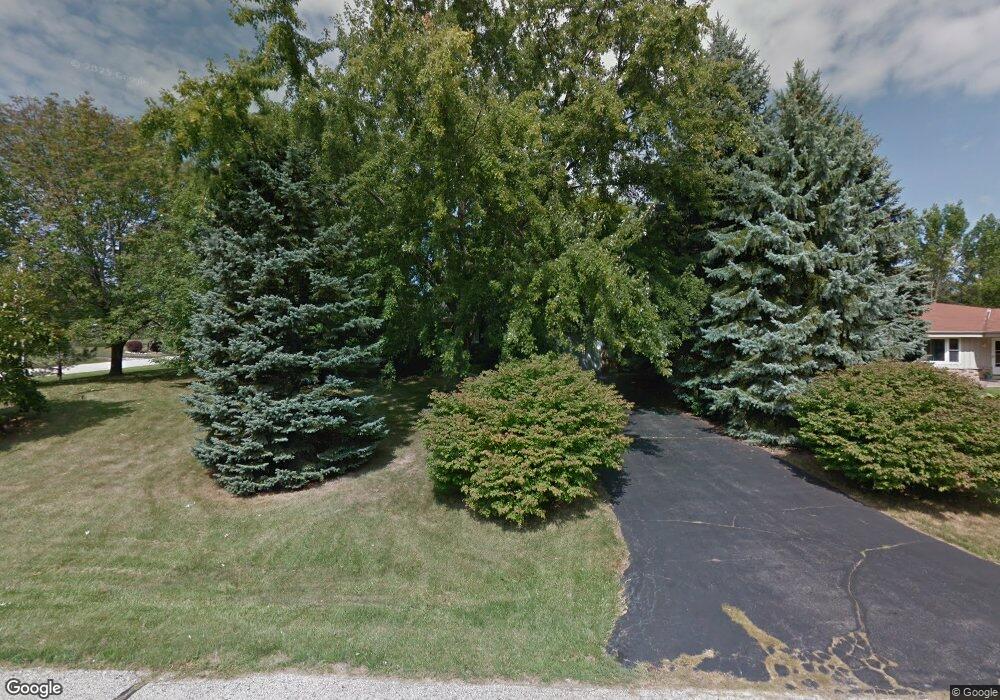 11570 W Shields Dr, Franklin, WI 53132 - photo 1