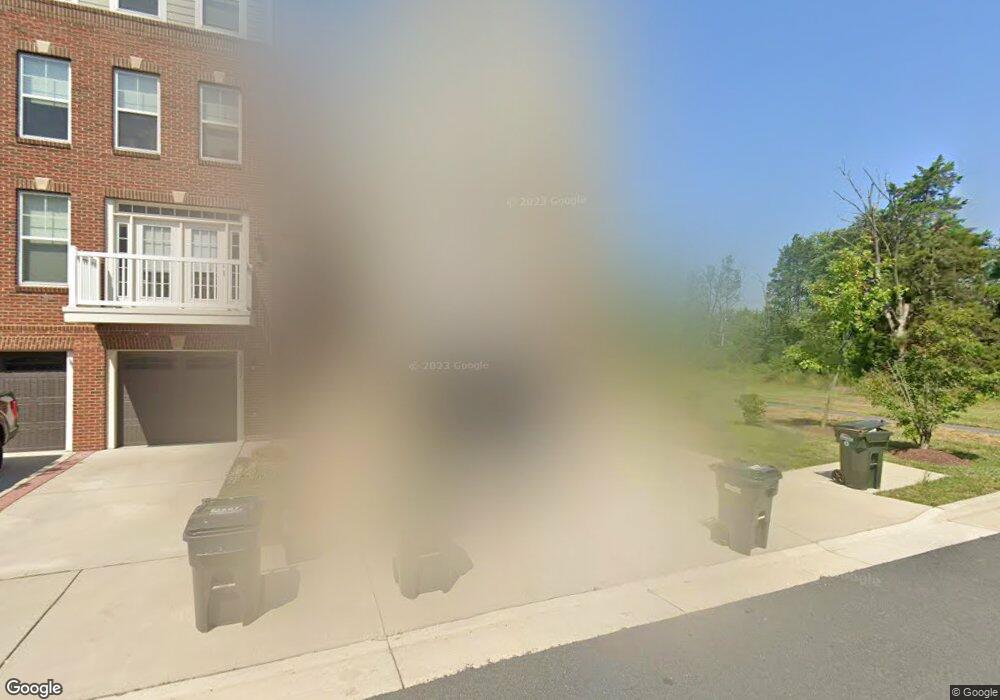 25201 Briargate Terrace, Chantilly, VA 20152 - photo 1