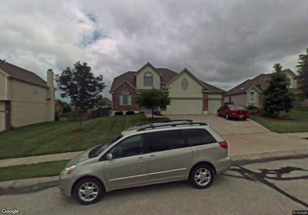 1512 Colt Cir, Raymore, MO 64083 - photo 1