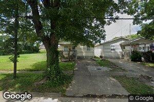 1511 Sycamore St, Kenova, WV 25530
