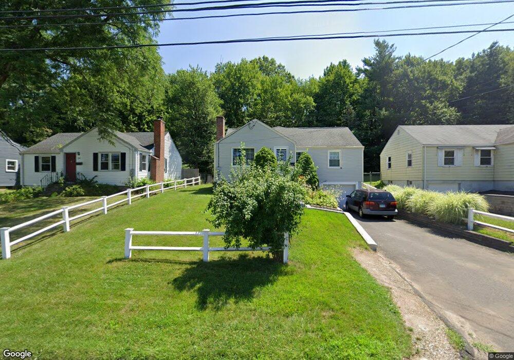 26 Elm Dr, West Hartford, CT 06110 - photo 1