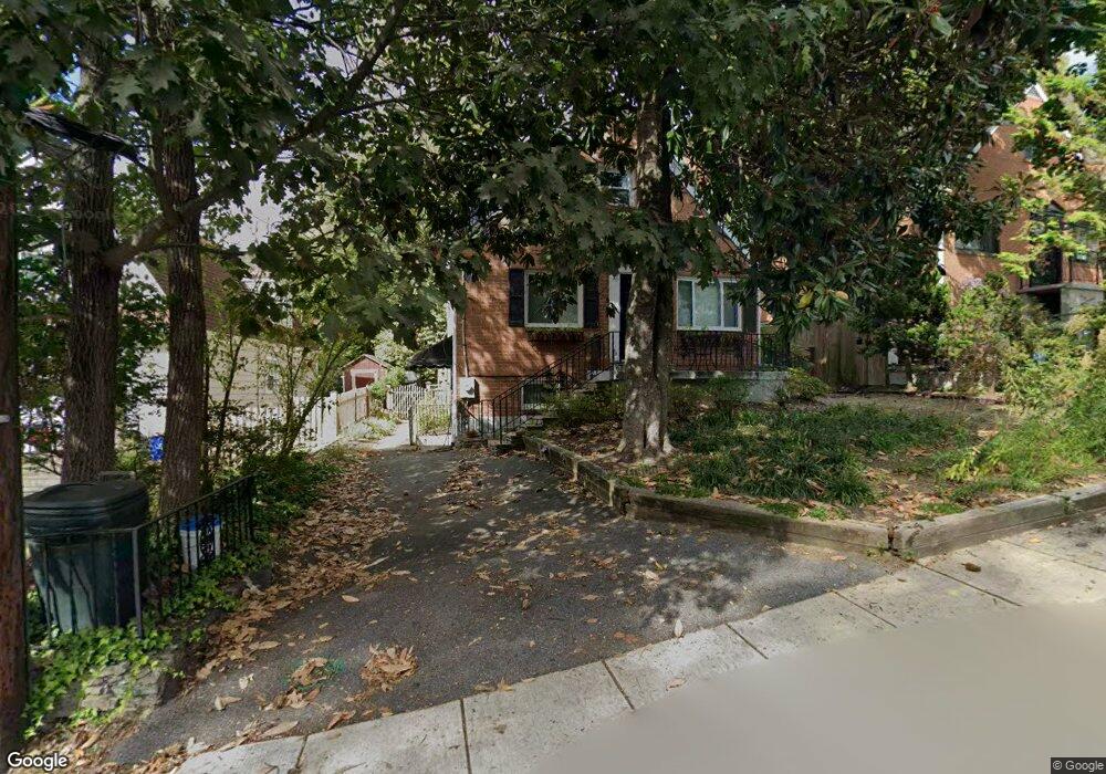 6006 Bryn Mawr Ave, Glen Echo, MD 20812 - photo 1