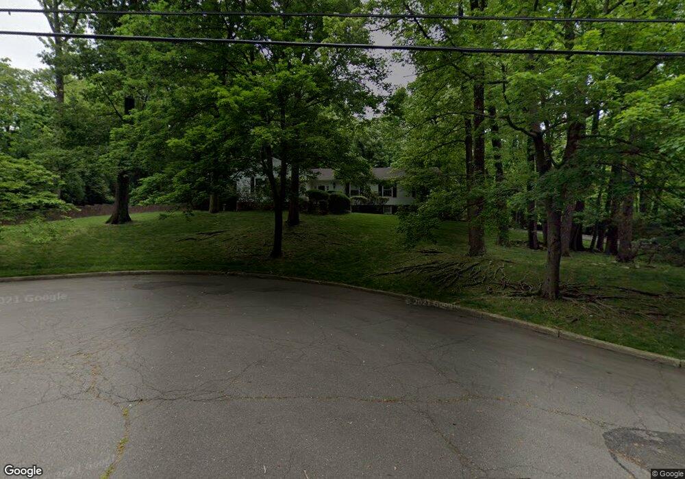 47 Farview Rd, Tenafly, NJ 07670 - photo 1