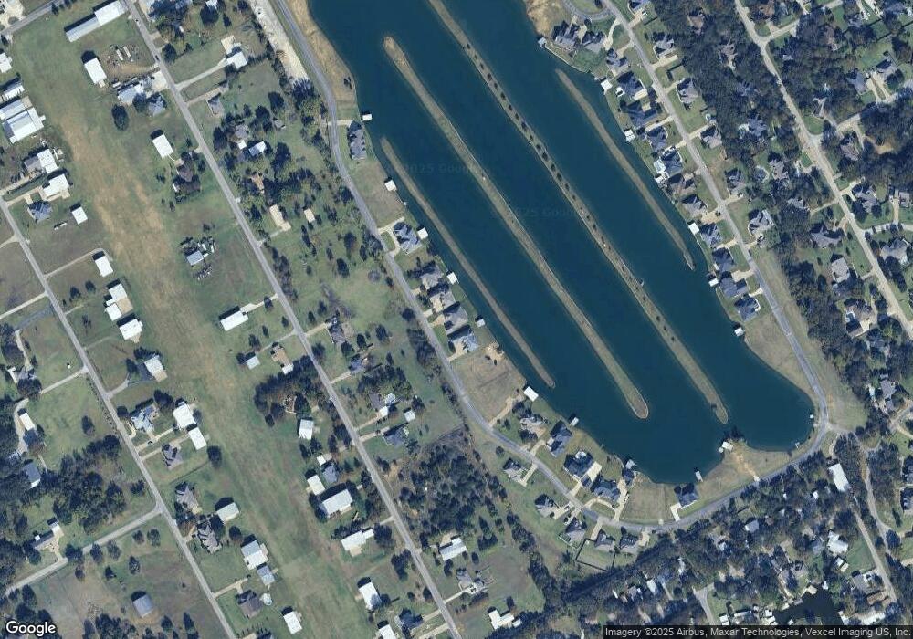 3714 Upper Lake Cir, Granbury, TX 76049 - photo 1