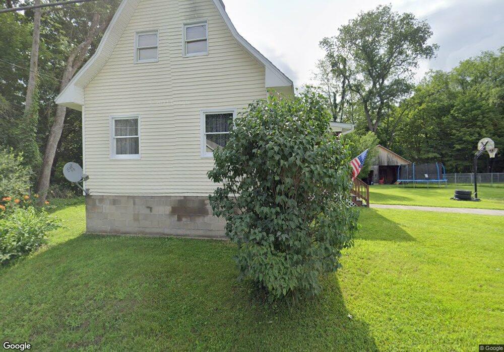 8 Marion Av Marion Ave, Corinth, NY 12822 - photo 1