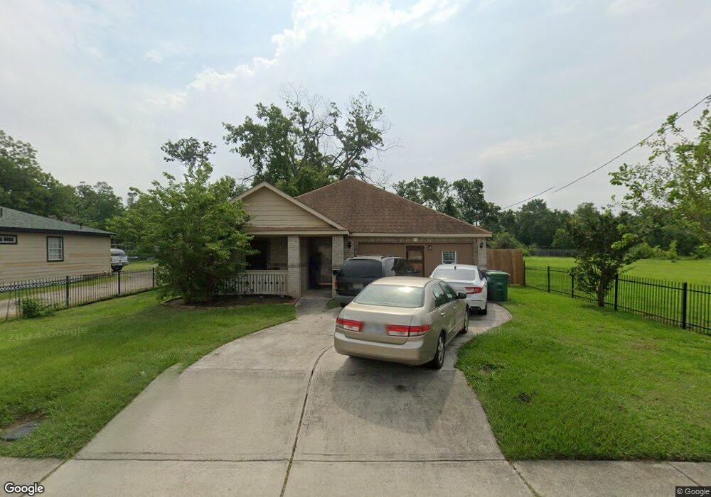 7226 Lockwood Dr, Houston, TX 77016 - photo 1