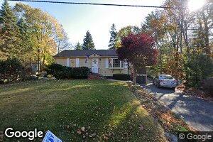 6 Thurston Point Rd, Gloucester, MA 01930