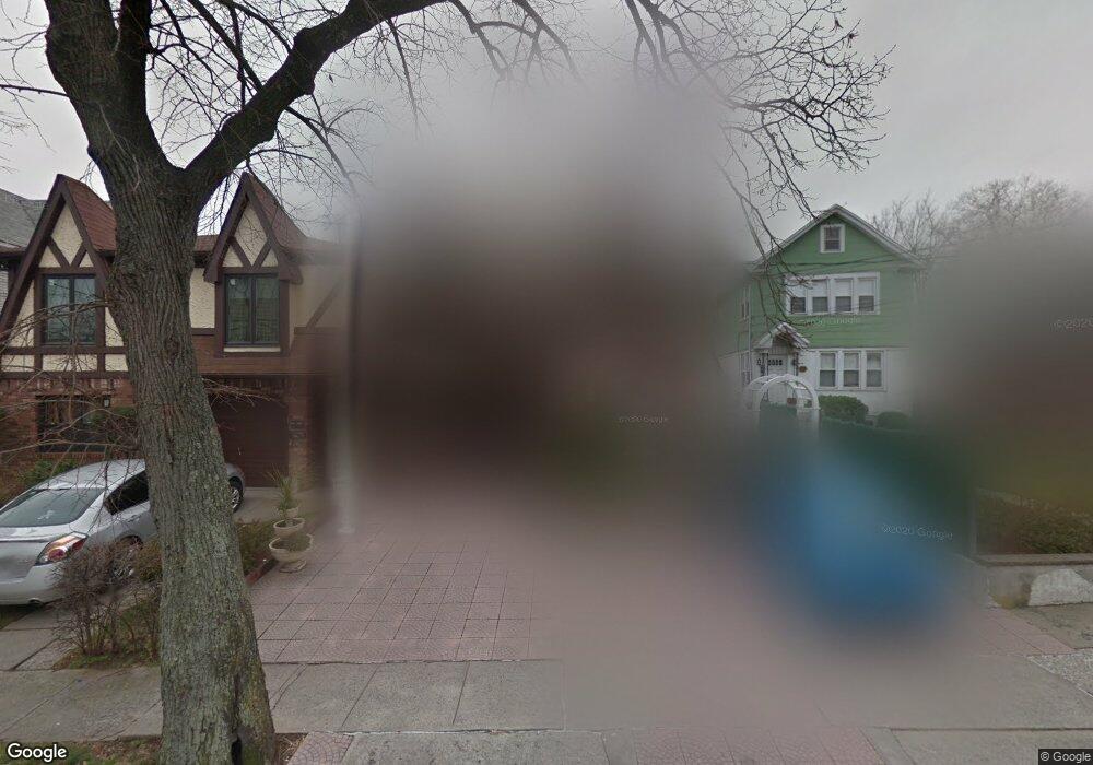 152 Cedar Ave, Staten Island, NY 10305 - photo 1