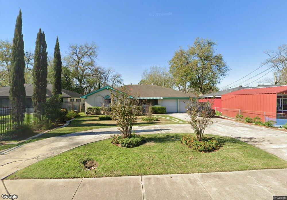 4905 Hirsch Rd, Houston, TX 77026 - photo 1
