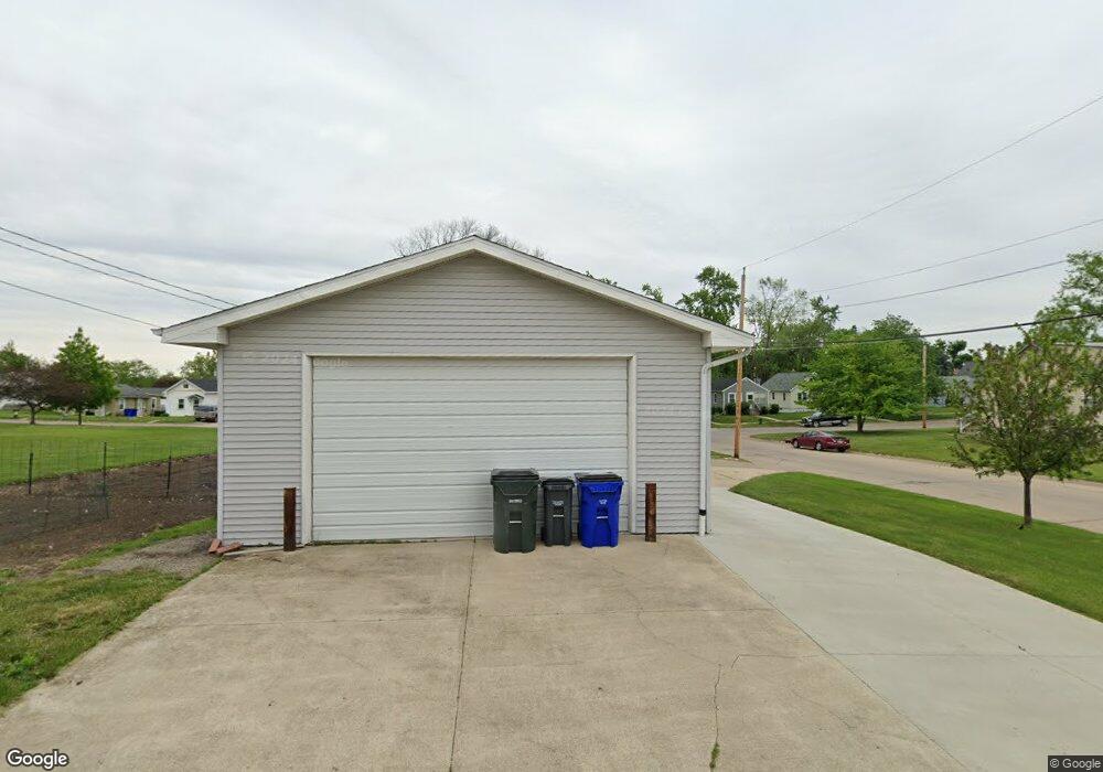 1101 20th Ave SW, Cedar Rapids, IA 52404 - photo 1