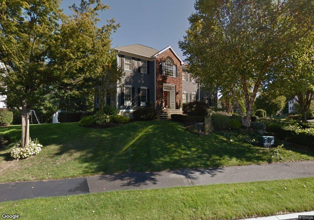 19 Zachary Ln, Reading, MA 01867 - photo 1