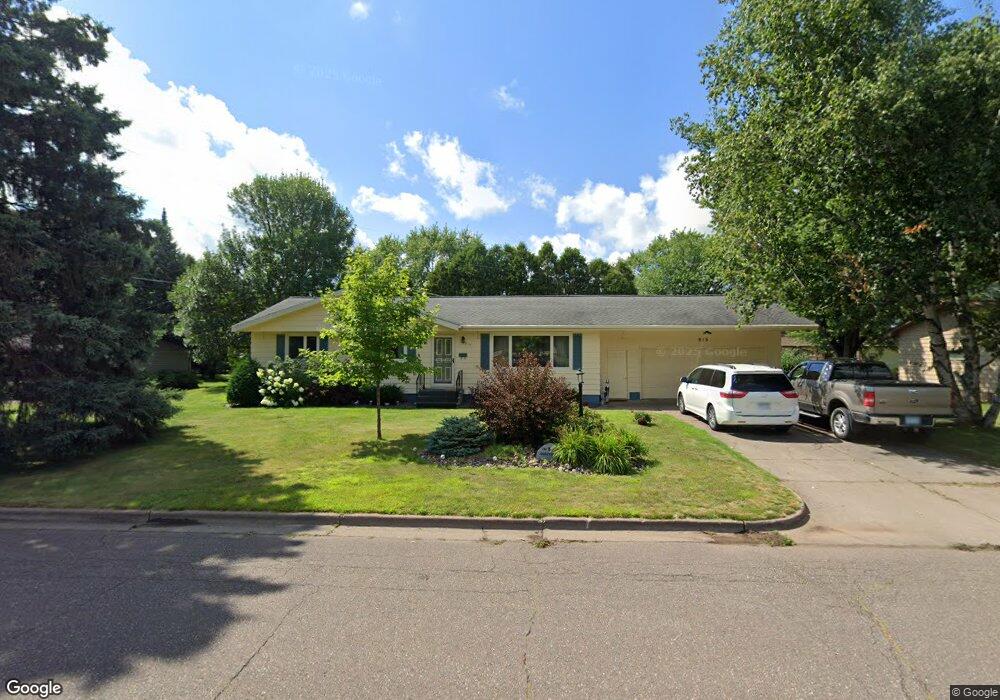 915 9th St, Cloquet, MN 55720 - photo 1