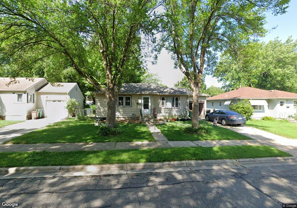 917 St Peter Ave, Albert Lea, MN 56007 - photo 1