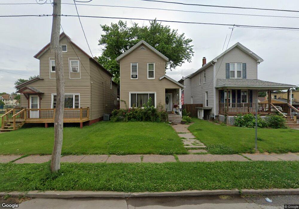 1808 Iowa St, Davenport, IA 52803 - photo 1