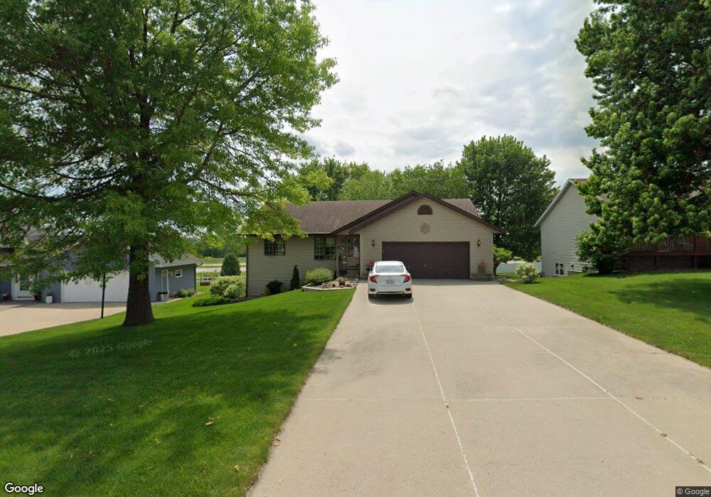 908 Larson Dr, Zumbrota, MN 55992 - photo 1