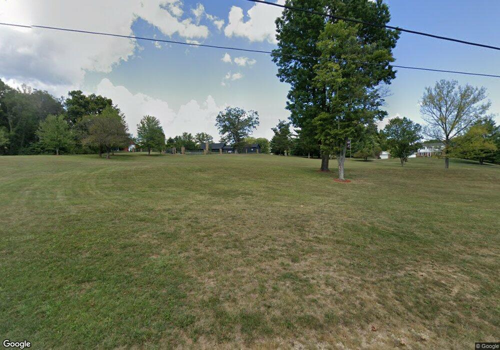 7125 S Sprague Rd, Columbus, IN 47201 - photo 1