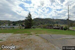 47 Maple St, Bridgeport, OH 43912