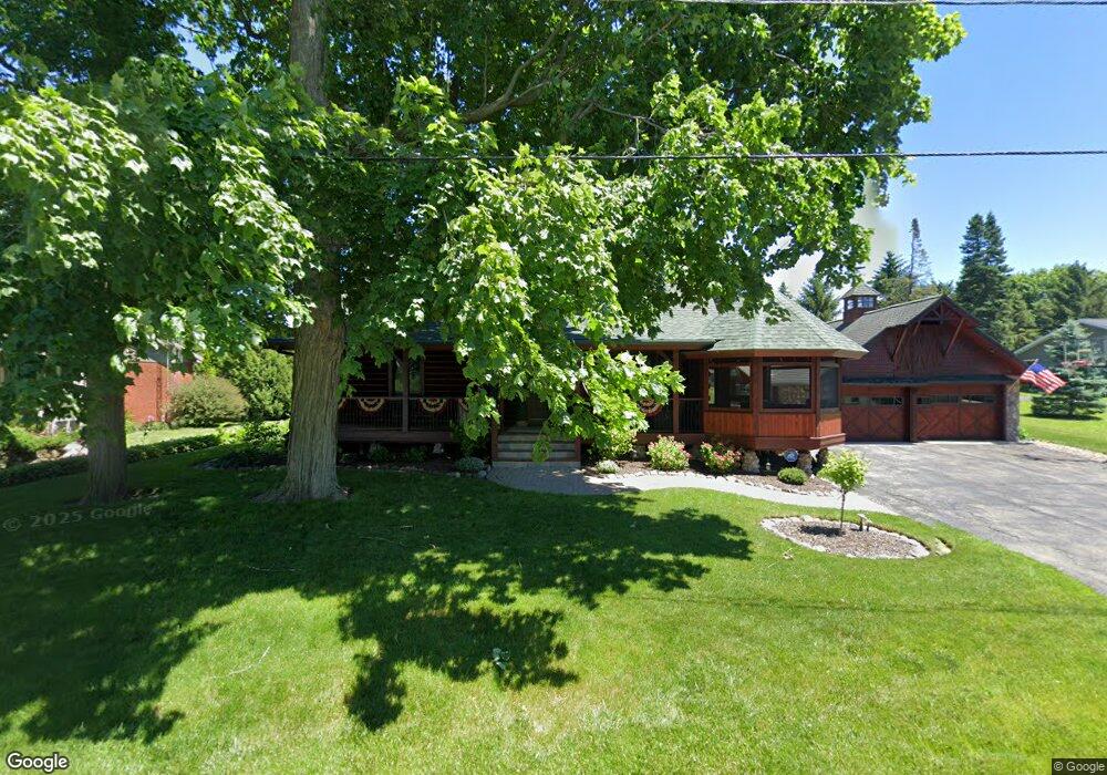 N4822 Parkview Dr, Helenville, WI 53137 - photo 1