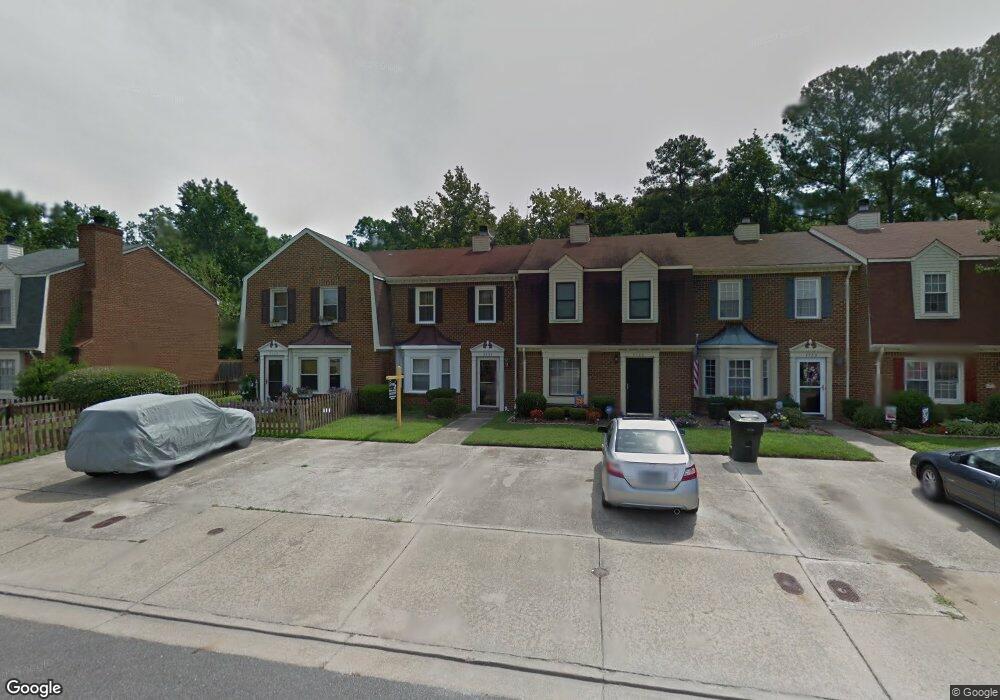 5707 Rivermill Cir, Portsmouth, VA 23703 - photo 1