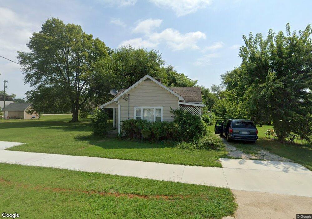 41 S Mapleton St, Columbus, IN 47201 - photo 1