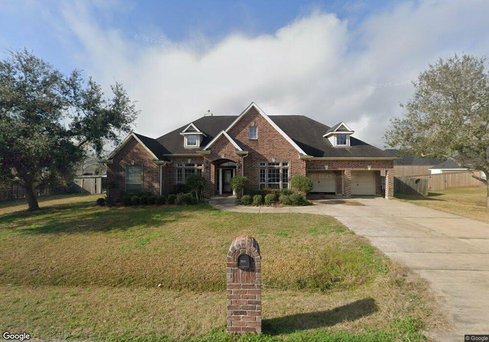3360 Clearwood Cir, Alvin, TX 77511 - photo 1