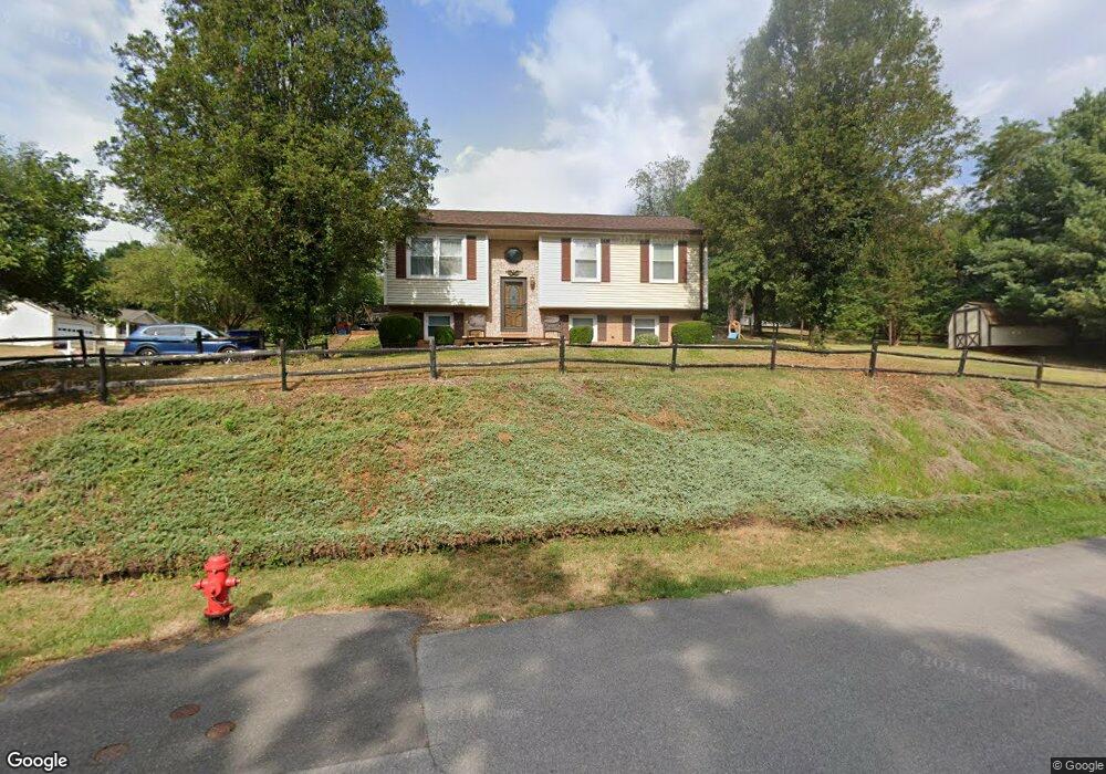 316 E 18th St, Front Royal, VA 22630 - photo 1