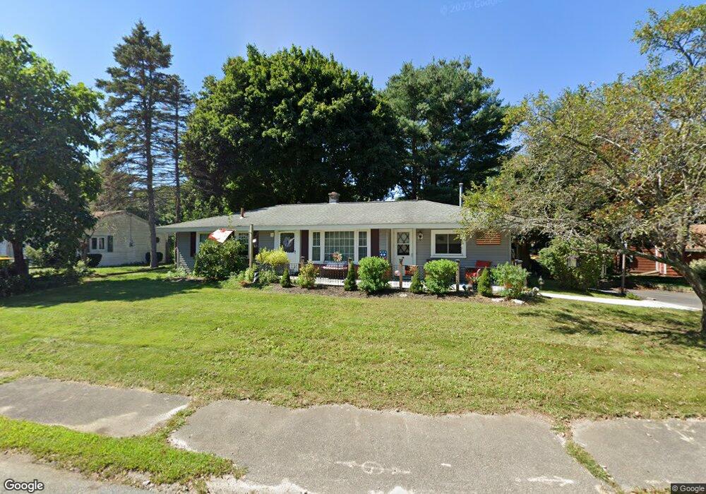 19 Ruthellen Rd, Bellingham, MA 02019 - photo 1