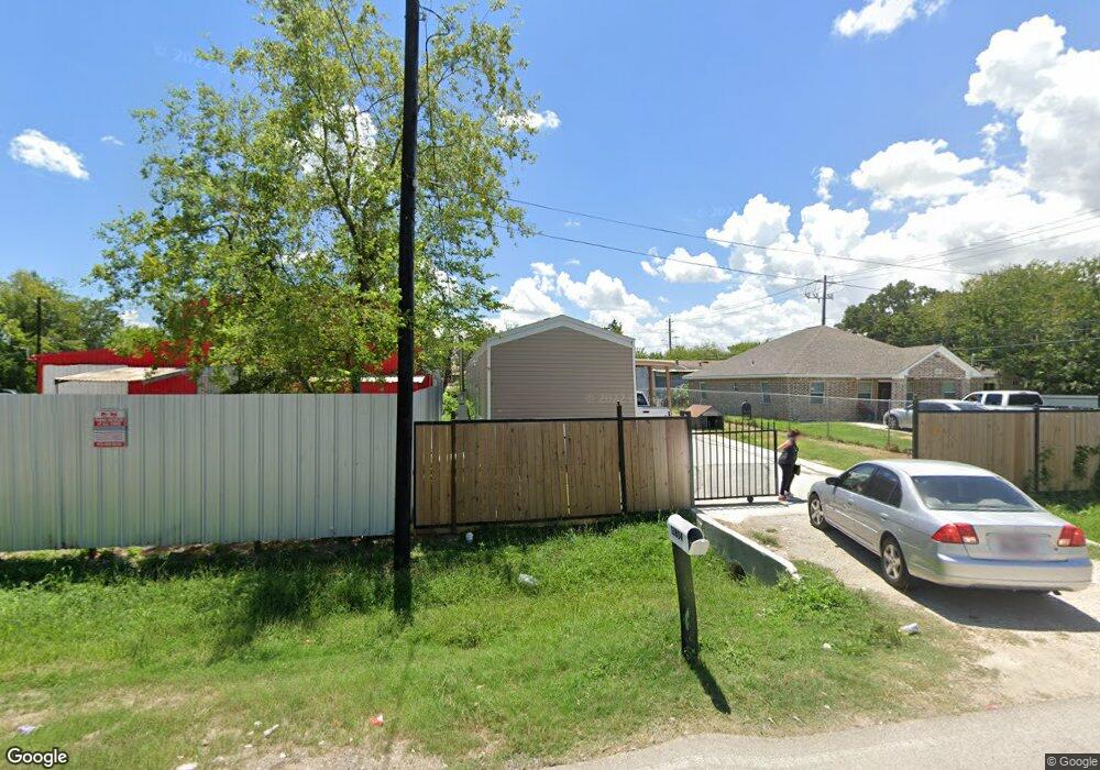 13804 Mcnair St, Houston, TX 77015 - photo 1