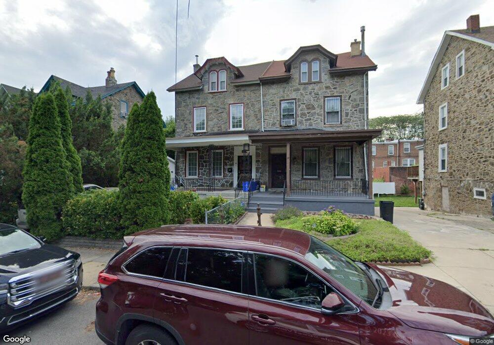 425 E Woodlawn St, Philadelphia, PA 19144 - photo 1