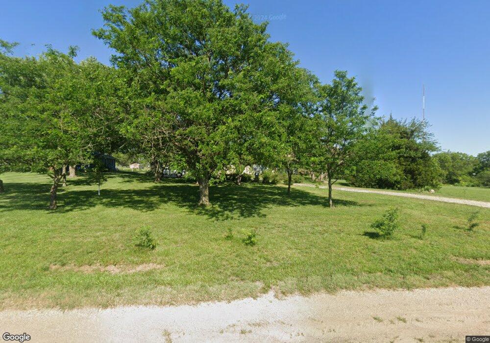 8124 NW Topeka Blvd, Topeka, KS 66617 - photo 1