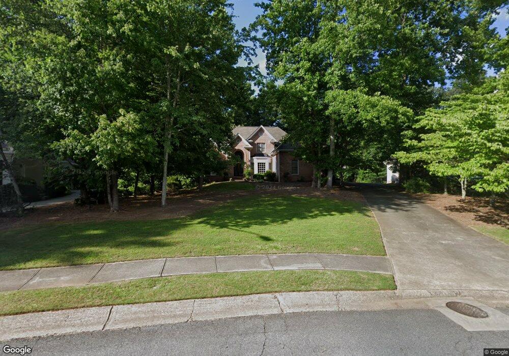 4599 Kettering Dr NE, Roswell, GA 30075 - photo 1