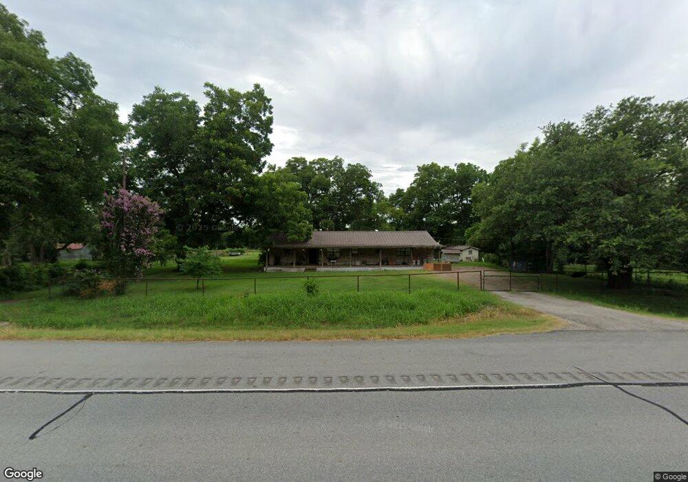 8207 NW State Highway 11, Whitewright, TX 75491 - photo 1