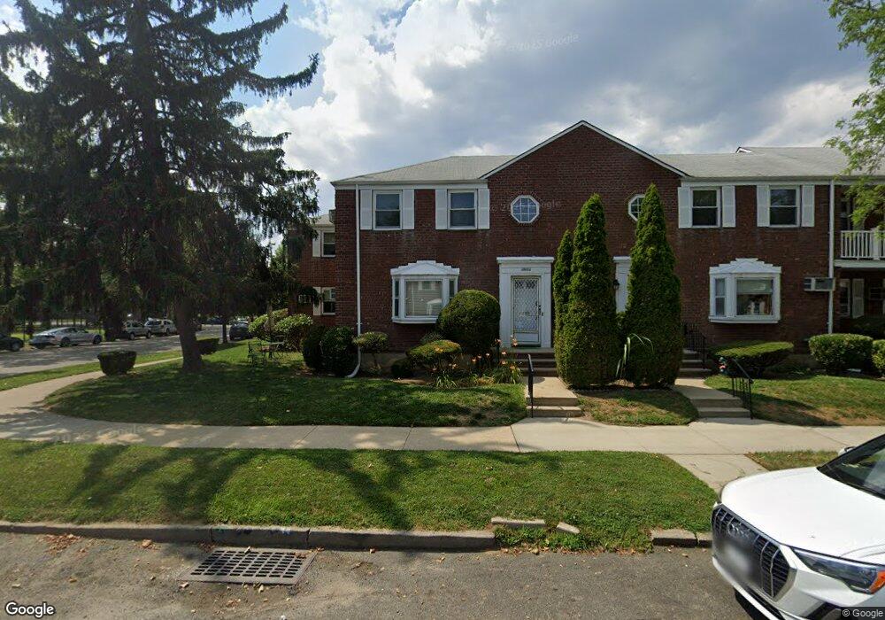 260-01 74th Ave unit 1, Glen Oaks, NY 11004 - photo 1