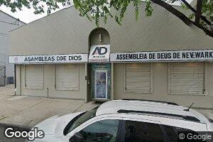 67 Walnut St, Newark, NJ 07102