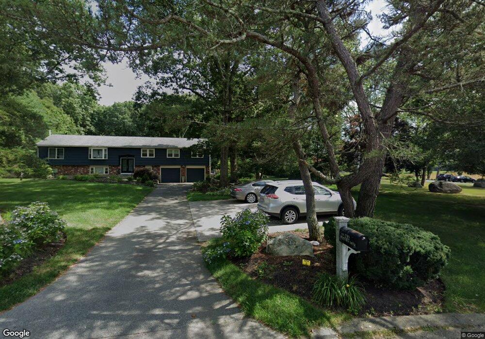 112 Westview Dr, Stoughton, MA 02072 - photo 1