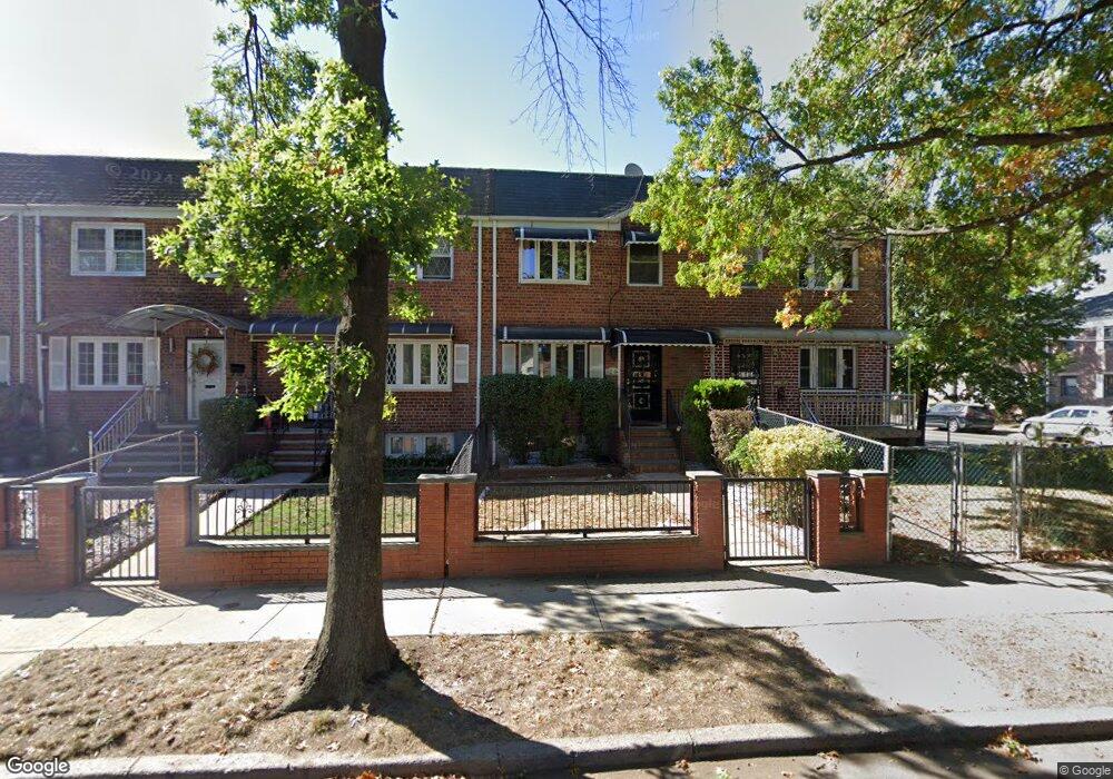 11004 173rd St, Jamaica, NY 11433 - photo 1