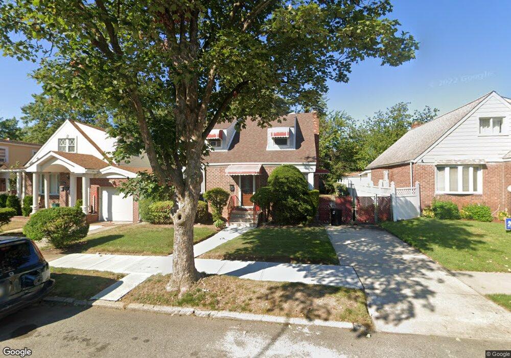 23115 128th Rd, Springfield Gardens, NY 11413 - photo 1