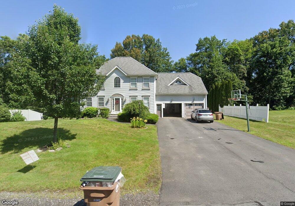 7 Mill Stream Dr, Atkinson, NH 03811 - photo 1