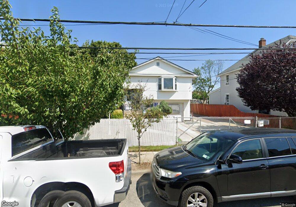 42 Clinton Ave, Inwood, NY 11096 - photo 1