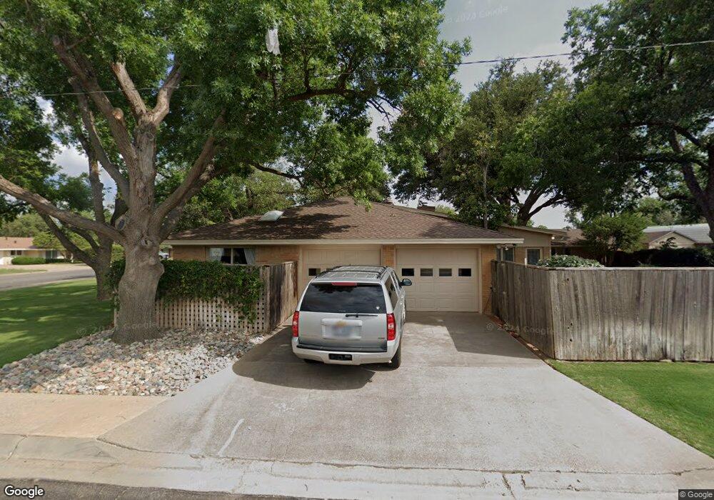 2107 Oaklawn Dr, Midland, TX 79705 - photo 1