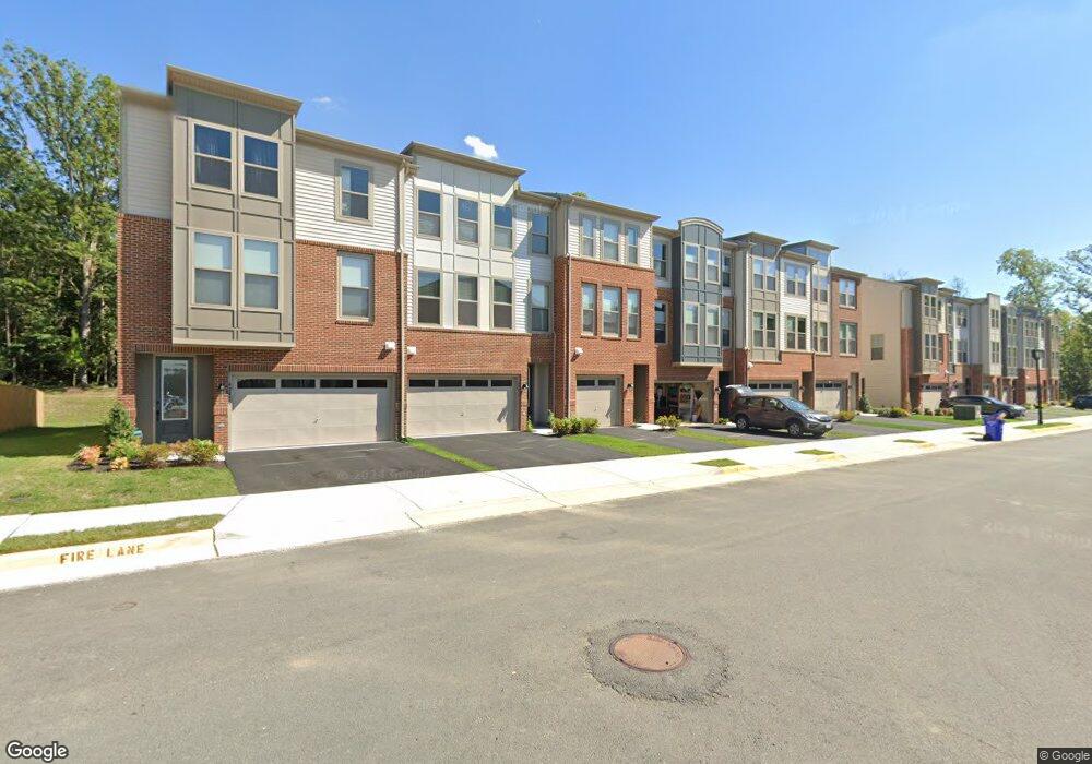 42434 Dogwood Glen Square, Sterling, VA 20166 - photo 1