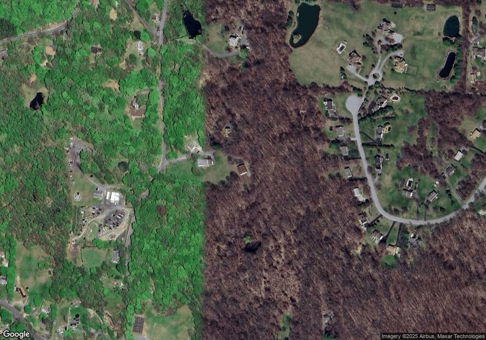 8 Rose Ln, Poughkeepsie, NY 12601 - photo 1